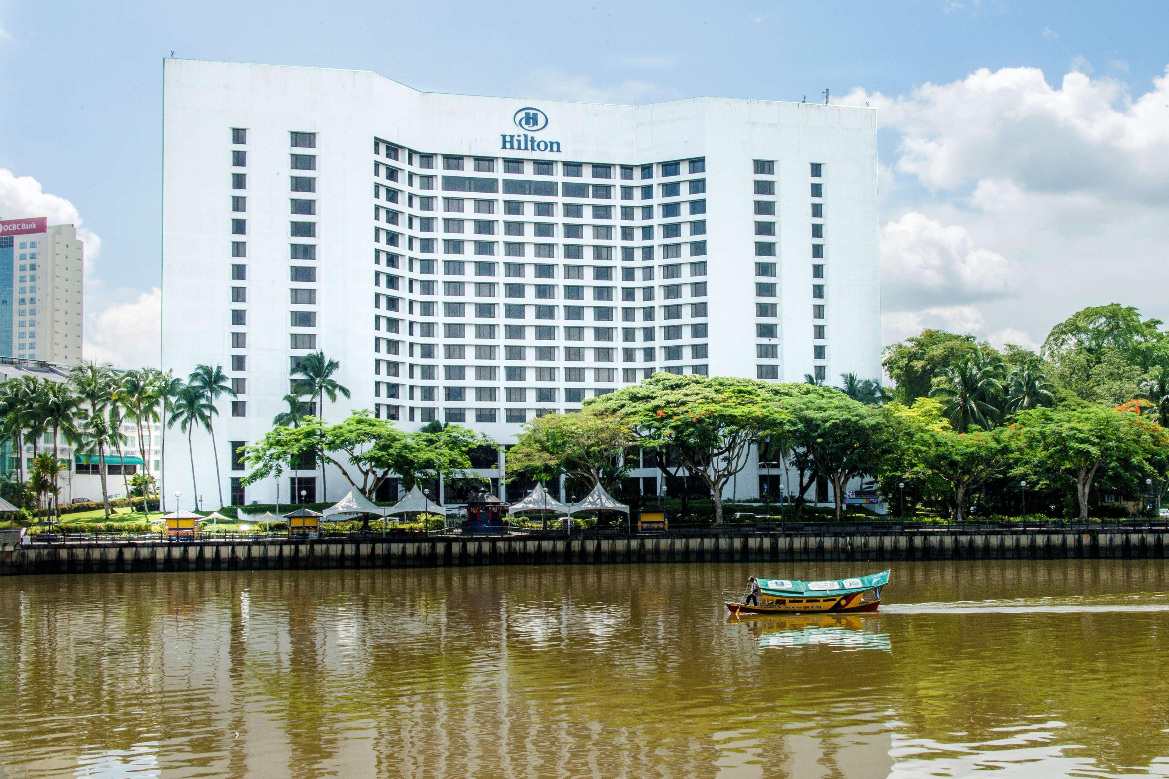 Hilton Kuching Hotel Dış mekan fotoğraf